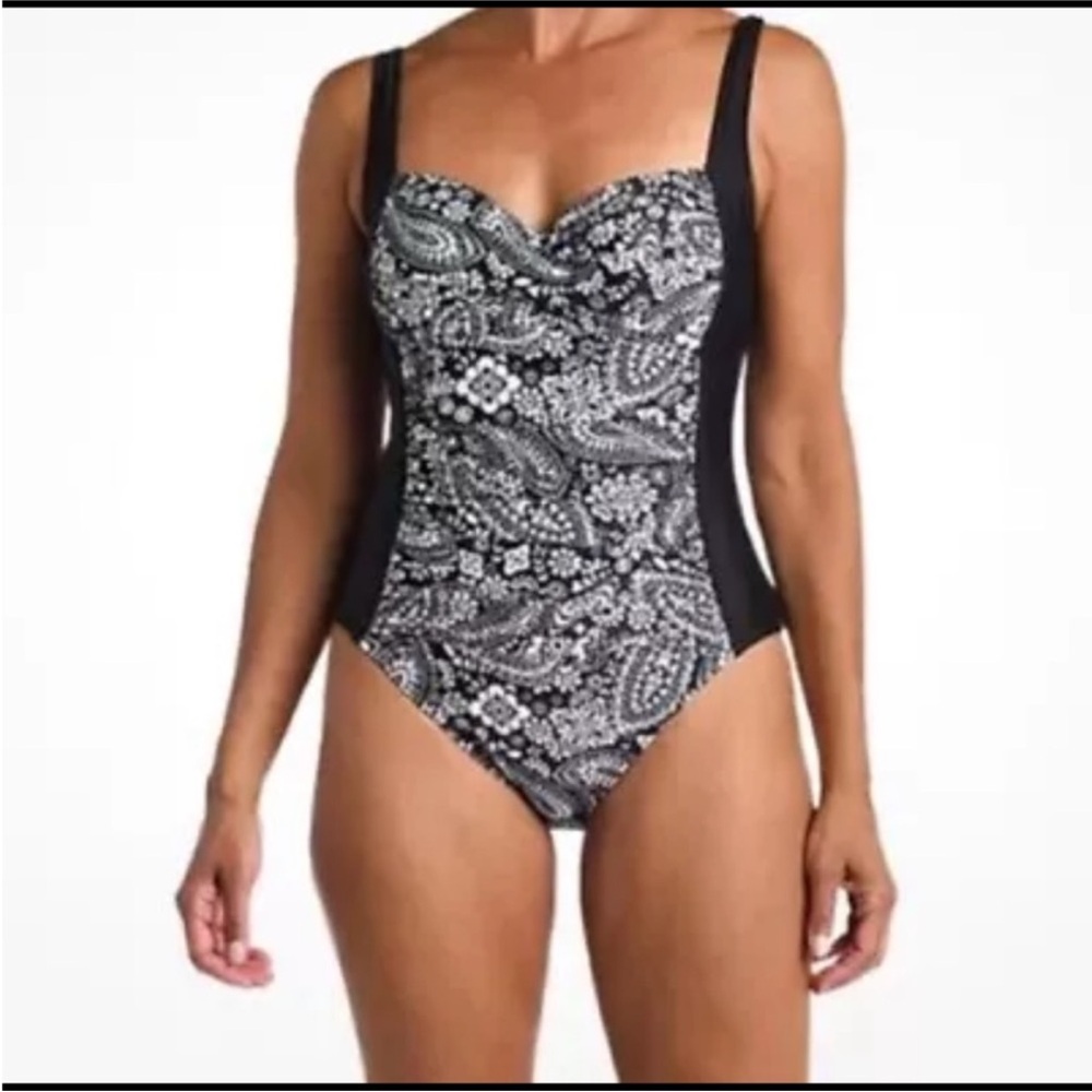 Liz Claiborne Black White Paisley One-Piece Swimsuit Ruched Belly Plus Swim